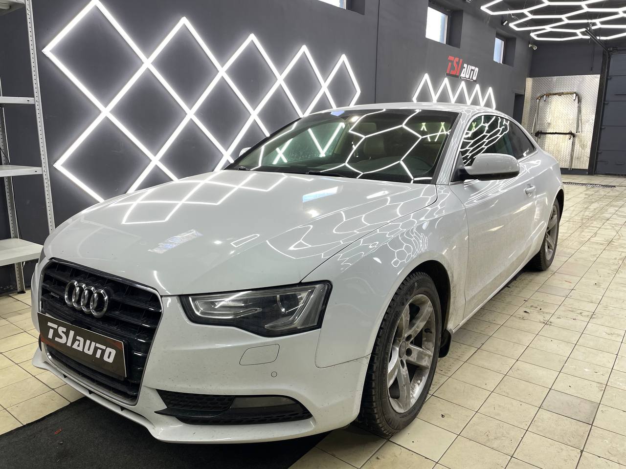 Химчистка Audi A5 в Ярославле
