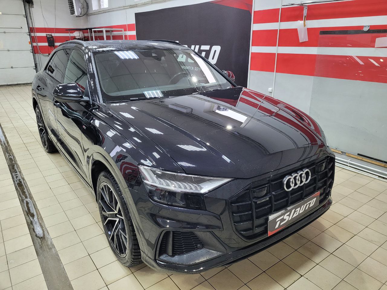 Шумоизоляция Audi Q8 в Ярославле