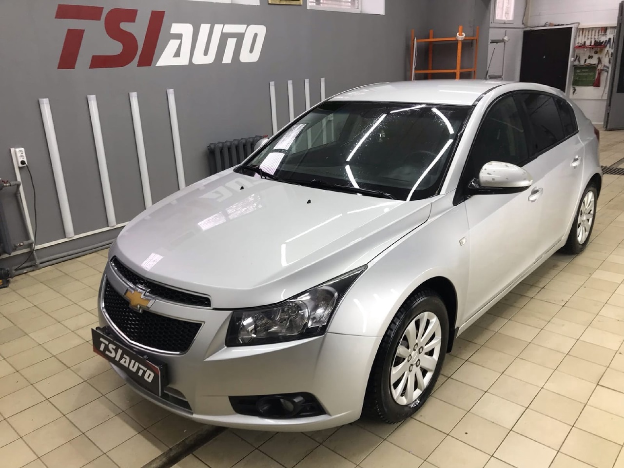 Шумоизоляция Chevrolet Cruze в Ярославле