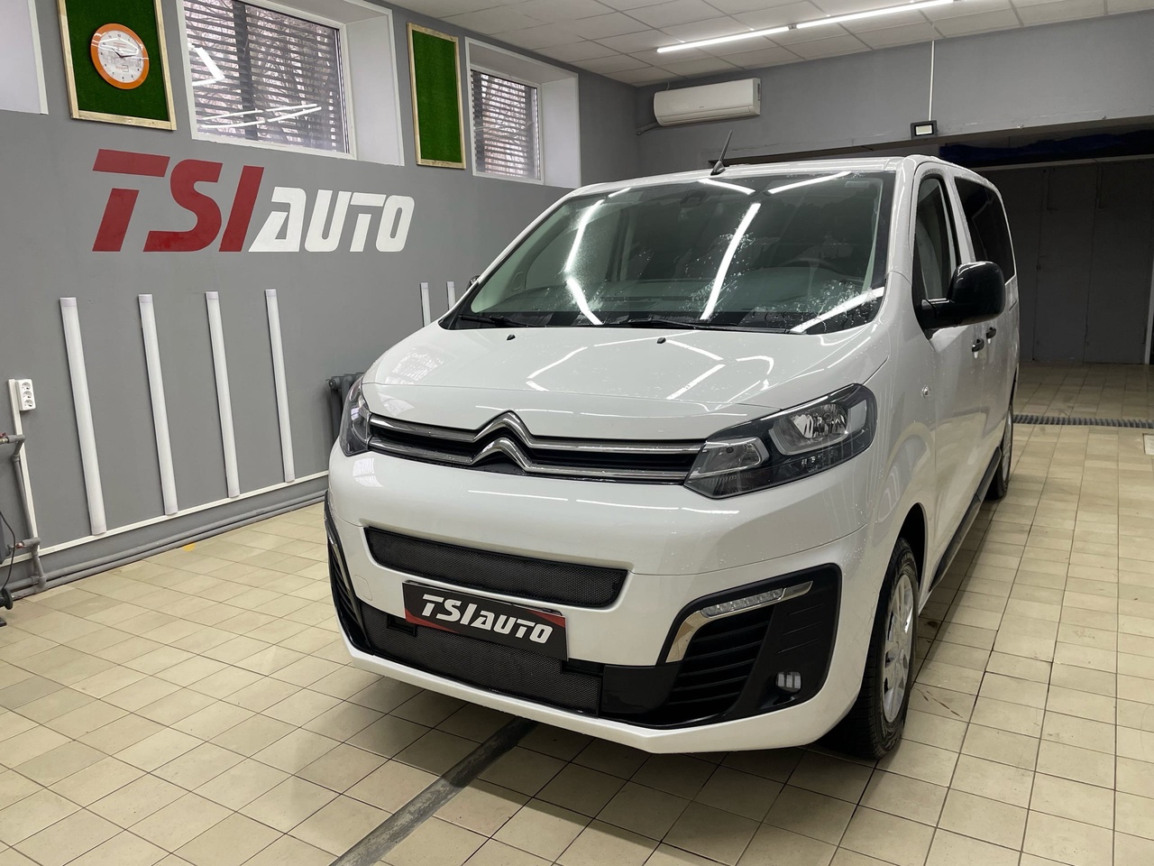 Шумоизоляция Citroen Spacetourer в Ярославле - пакет Премиум