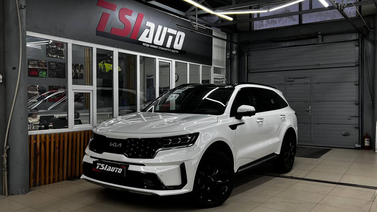 Kia Sorento оклейка бронепленкой в Ярославле