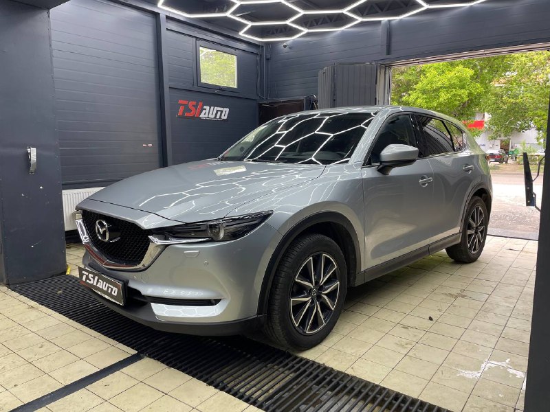 Оклейка защитной пленкой кузова Mazda CX-5 фото и цены