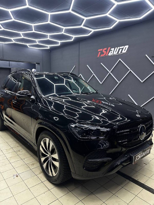 Полная оклейка пленкой Mercedes GLE в Ярославле