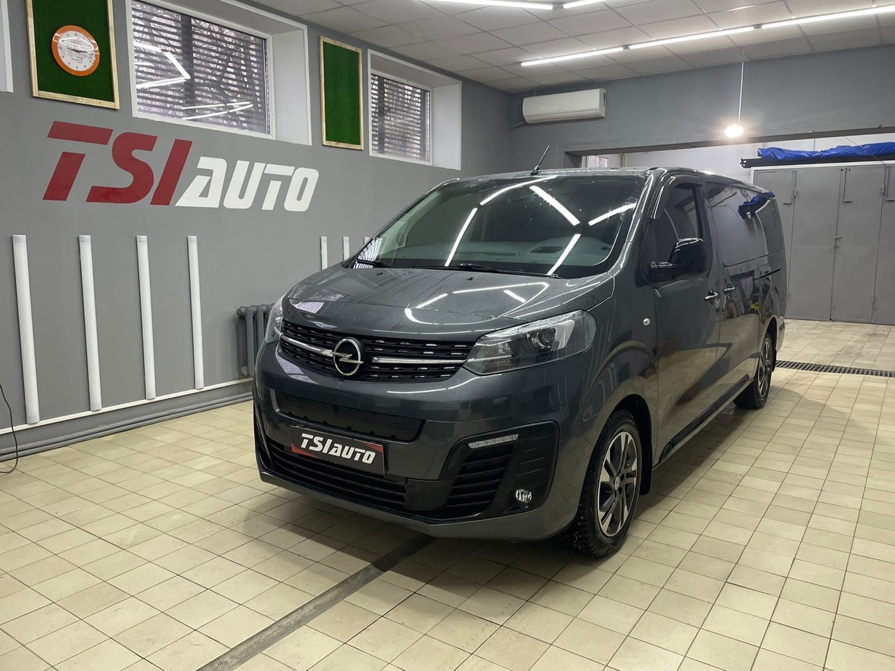 Полная шумоизоляция Opel Zafira Life в Ярославле