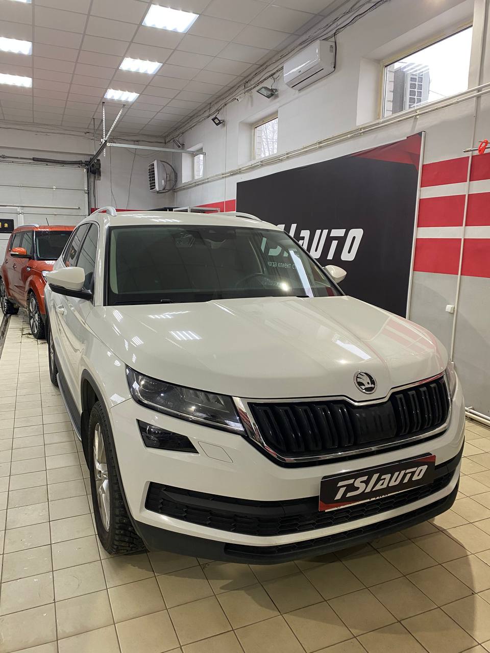 Шумоизоляция Skoda Kodiaq в пакете Элит в Ярославле