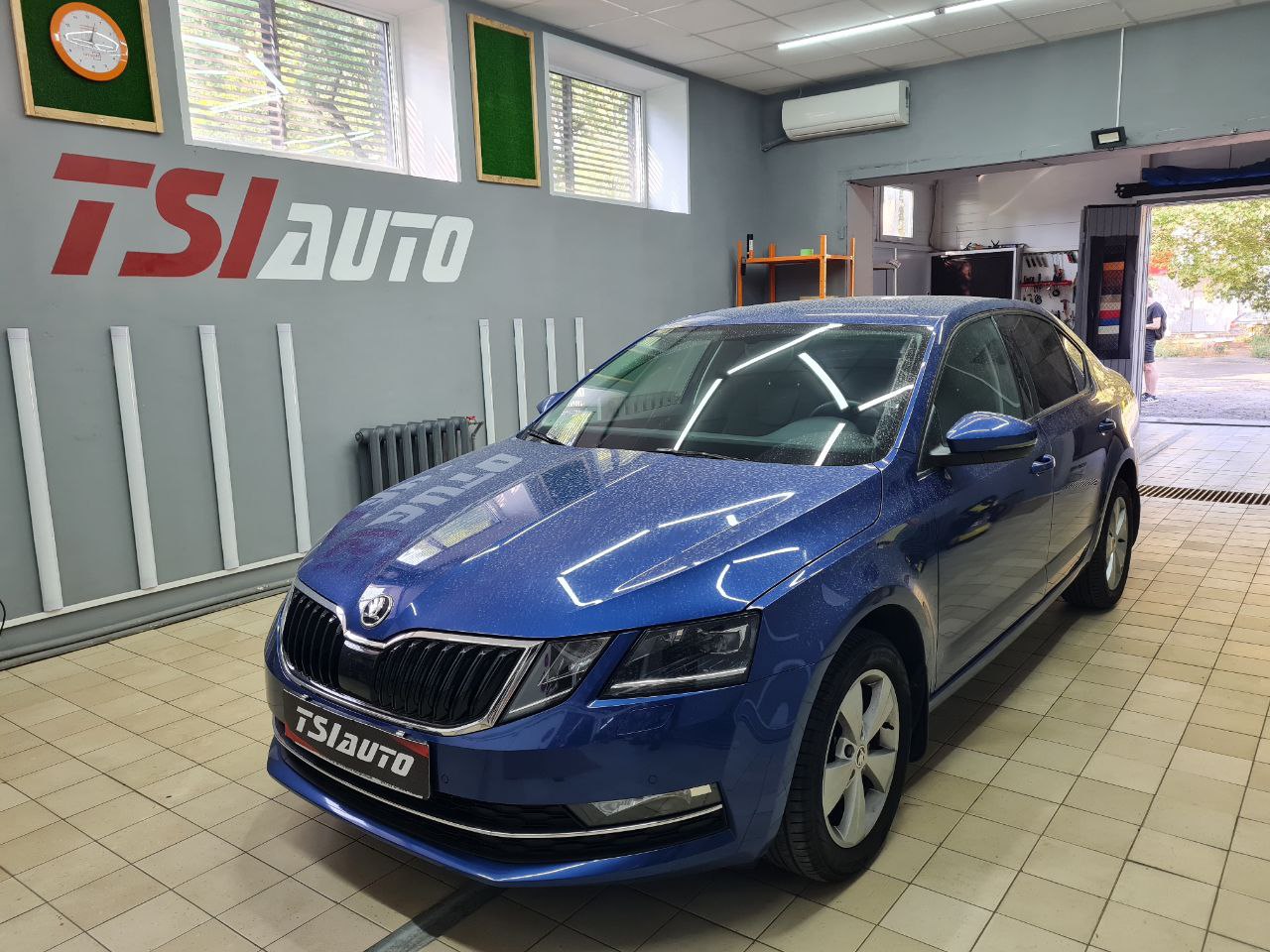 Шумоизоляция Skoda Octavia A7 в Ярославле