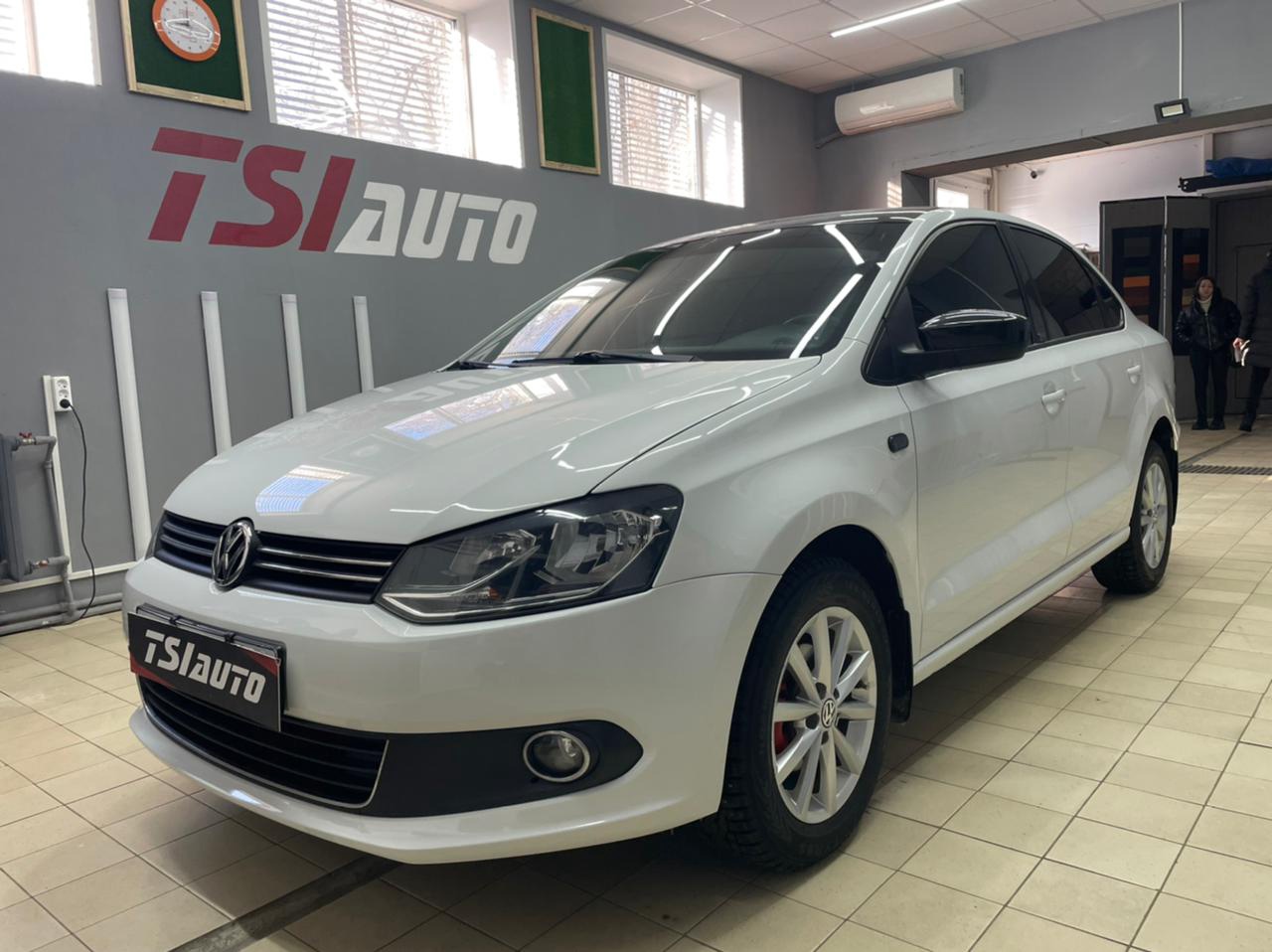 Шумоизоляция Volkswagen Polo 5 в Ярославле