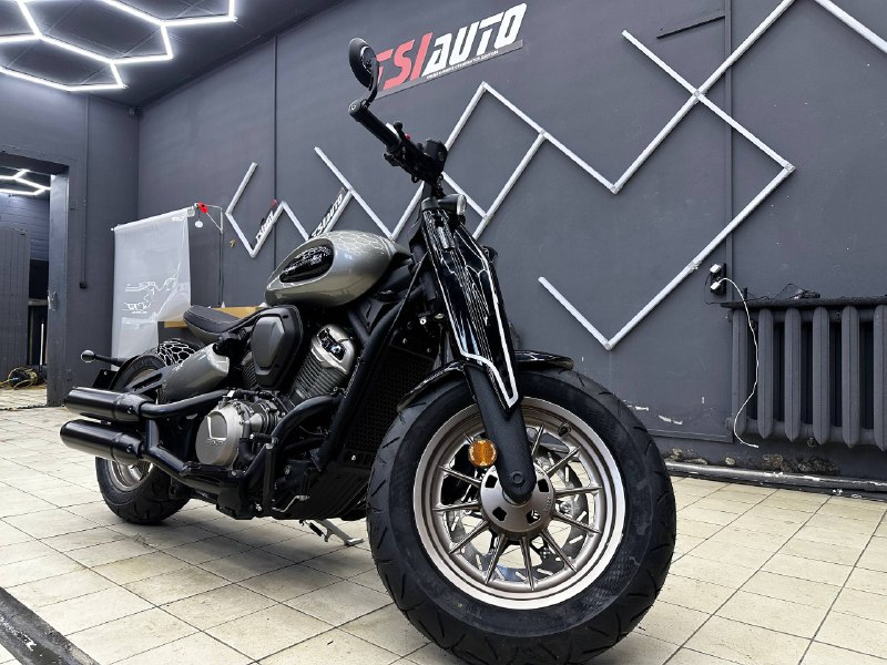 Оклейка пленкой мотоцикла Benda Napoleon в Ярославле