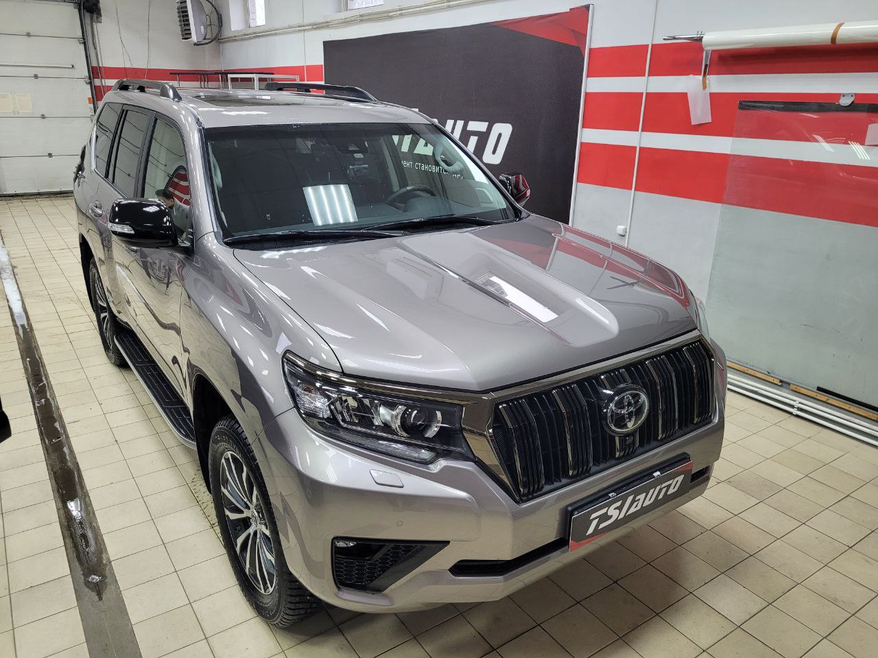 Шумоизоляция Toyota Land Cruiser Prado 150 в Ярославле